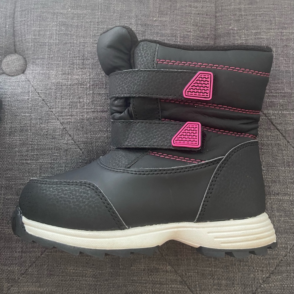 NWOT Wonder Nation Girls Winter Boots